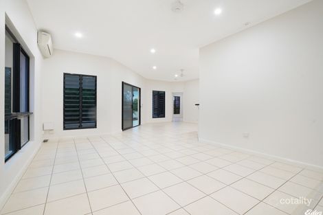 Property photo of 10 Carpentaria Court Durack NT 0830