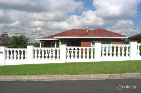 6 Arnett St, Pendle Hill, NSW 2145