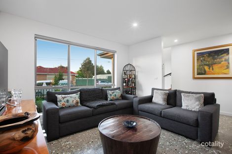 Property photo of 1/24 Lucille Avenue Reservoir VIC 3073