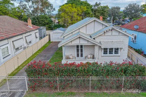 21 Baird St, Hamilton North, NSW 2292
