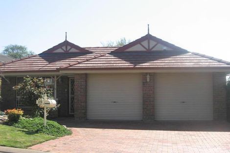 25 Gilchrist Cl, Greenwith, SA 5125