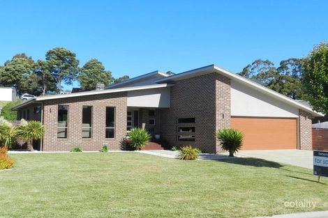 35 Berkshire Pde, Penguin, TAS 7316