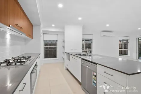 29 Bignell Cct, Greenbank, QLD 4124