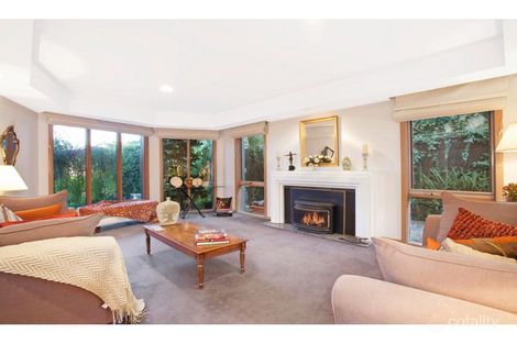 Property photo of 10 The Priory Templestowe VIC 3106