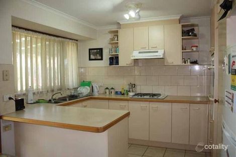 Property photo of 3 Olive Grove Sunbury VIC 3429