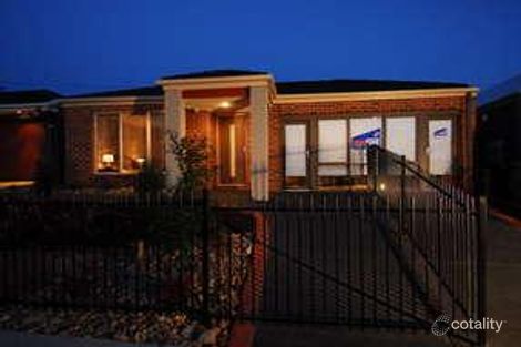 Property photo of 18 Wild Cherry Avenue Pakenham VIC 3810
