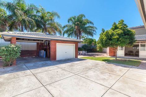 Property photo of 44 Edgewater Road Salter Point WA 6152