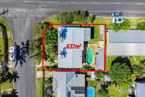 1 Mimosa St, Holloways Beach, QLD 4878