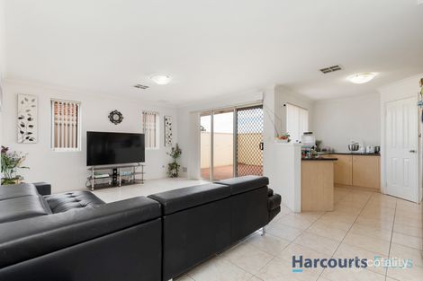 Property photo of 2/11 Longhurst Way Queens Park WA 6107