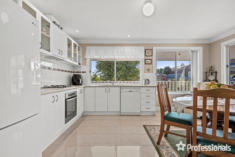 Property photo of 23 Regent Avenue Mooroolbark VIC 3138