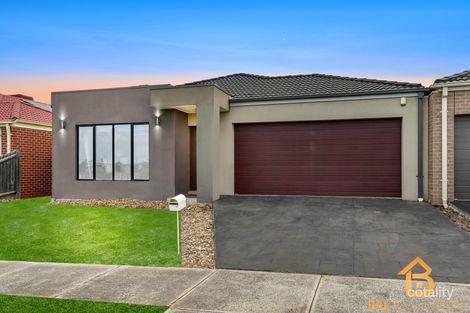 Property photo of 27 Basinview Drive Tarneit VIC 3029
