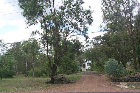 52 Simmons Rd, North Ipswich, QLD 4305