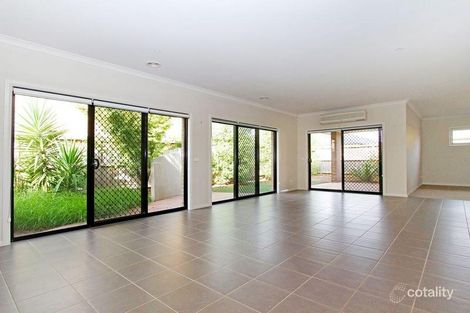 Property photo of 16 Montrose Drive Doreen VIC 3754