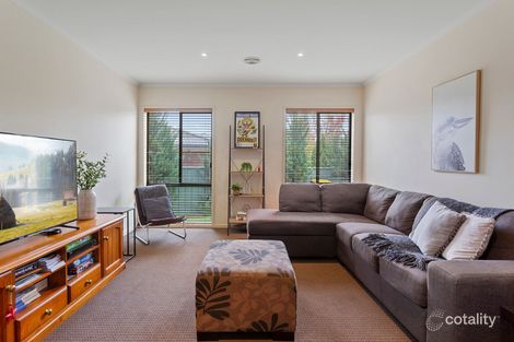 Property photo of 8 Ascot Court North Bendigo VIC 3550