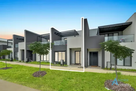 23 Amazing Bvd, Fraser Rise, VIC 3336