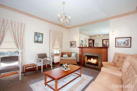 Property photo of 227 Blackburn Road Blackburn South VIC 3130