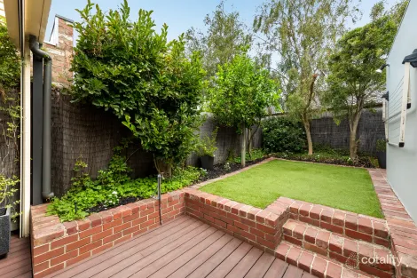 Property photo of 32 Lawrence Street Brighton VIC 3186