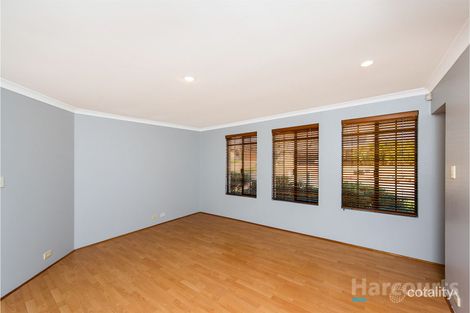 Property photo of 36 Chartwell Bend Hocking WA 6065