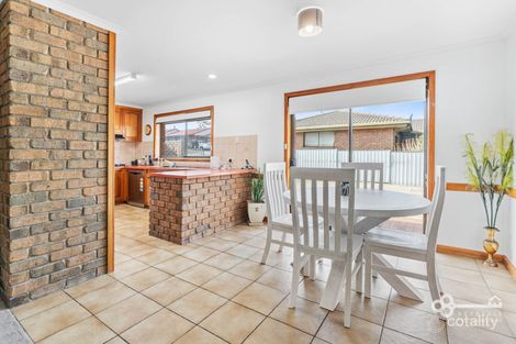 Property photo of 8 Eltolla Court Mount Gambier SA 5290