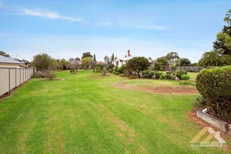 13 Mceacharn St, East Bairnsdale, VIC 3875