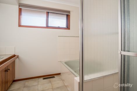 Property photo of 4 Arcadia Close Ringwood North VIC 3134