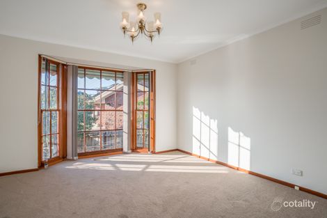 Property photo of 4 Arcadia Close Ringwood North VIC 3134