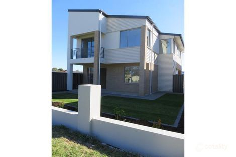 3/11 Aroona Pl, Glenelg North, SA 5045