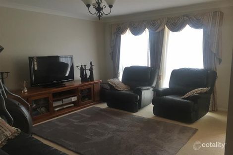 Property photo of 3 Ken McMullen Place Dubbo NSW 2830