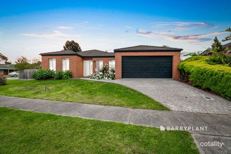 Property photo of 40 Sallybrook Circuit Narre Warren VIC 3805