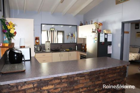 Property photo of 208 Siefert Street Crawford QLD 4610