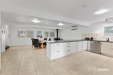 Property photo of 8 Madden Street Silkstone QLD 4304