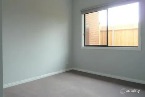 Property photo of 2/2 Laura Road Knoxfield VIC 3180