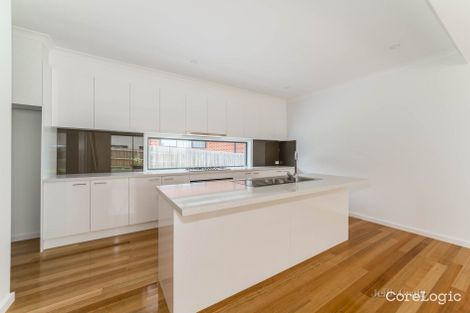 Property photo of 1/51 Ian Grove Mount Waverley VIC 3149