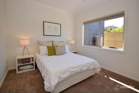 Property photo of 3/1 Rhodes Parade Pascoe Vale VIC 3044