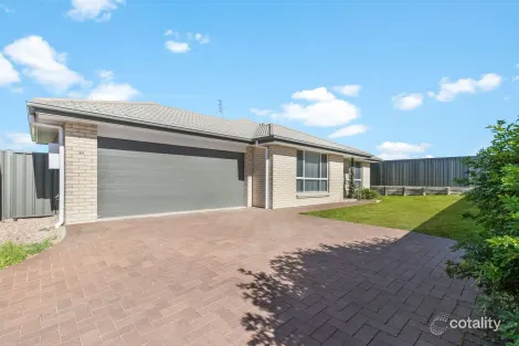 62a York St, Greta, NSW 2334