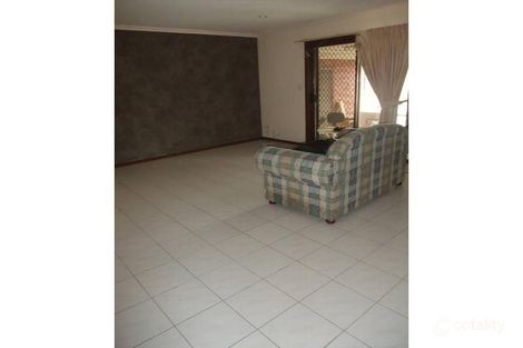 Property photo of 4 Larisa Road St Albans VIC 3021