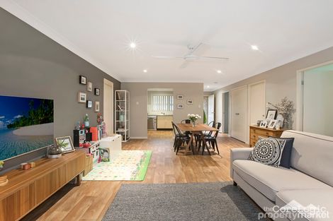 Property photo of 2/27 Lorraine Avenue Berkeley Vale NSW 2261