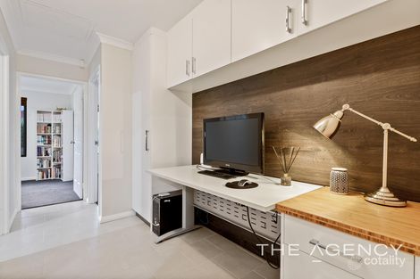 Property photo of 19 Champaigne Drive Tapping WA 6065