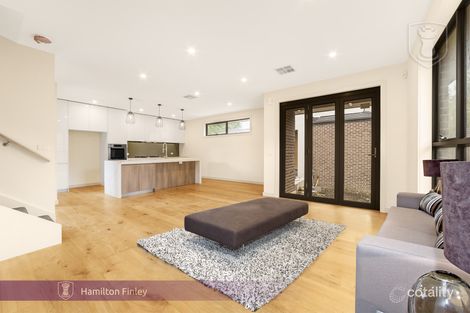 Property photo of 2/14 Beaver Street Box Hill South VIC 3128