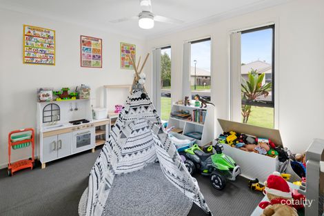 Property photo of 6 Azure Street Rosewood QLD 4340