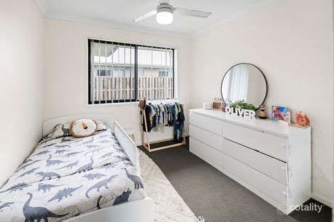 Property photo of 6 Azure Street Rosewood QLD 4340