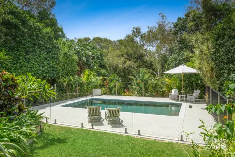 Property photo of 4 Peppertree Close Marcus Beach QLD 4573