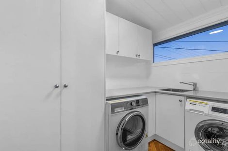 Property photo of 86 Rockbourne Terrace Paddington QLD 4064