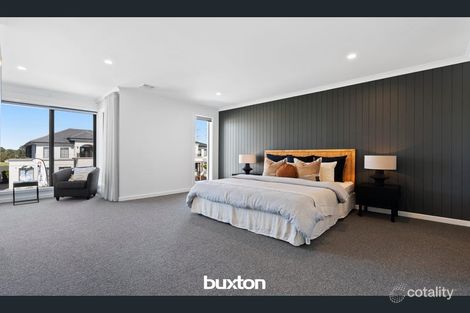 Property photo of 5 Ember Crescent Rowville VIC 3178