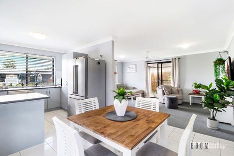 Property photo of 9 Jomarant Place Kawana QLD 4701