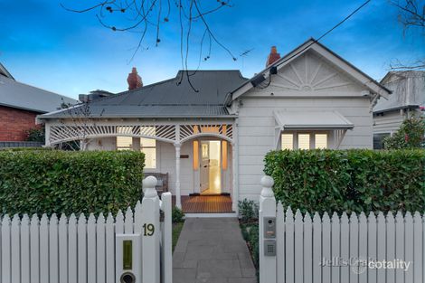 19 Clarence St, Malvern East, VIC 3145