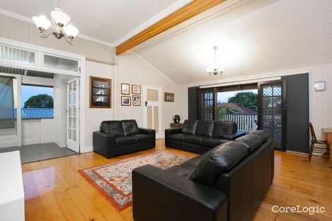 Property photo of 269 Cliveden Avenue Oxley QLD 4075