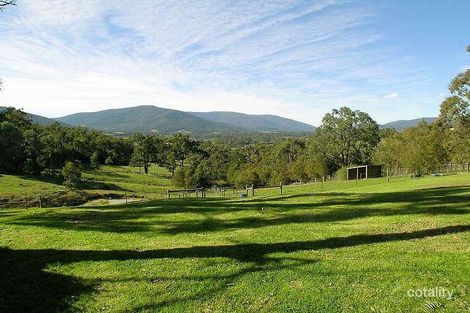 63 Allsops Rd, Launching Place, VIC 3139