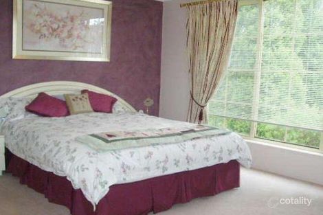 Property photo of 2 Summit Glen Cranebrook NSW 2749