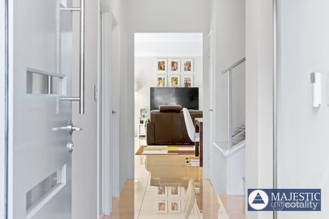 Property photo of 2/70 Gairloch Street Applecross WA 6153